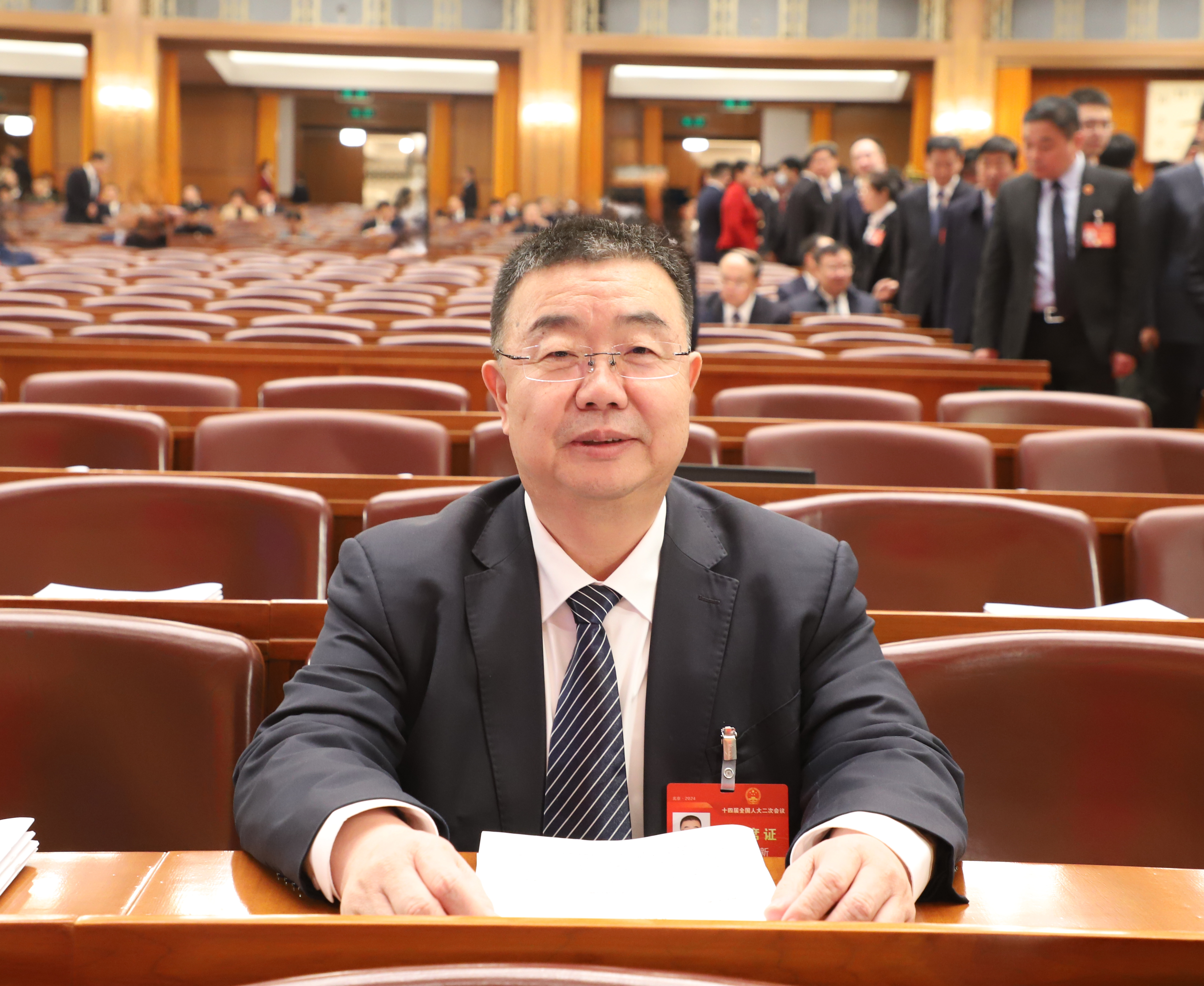 崔立新代表：协同履职服务保障金融高质量发展