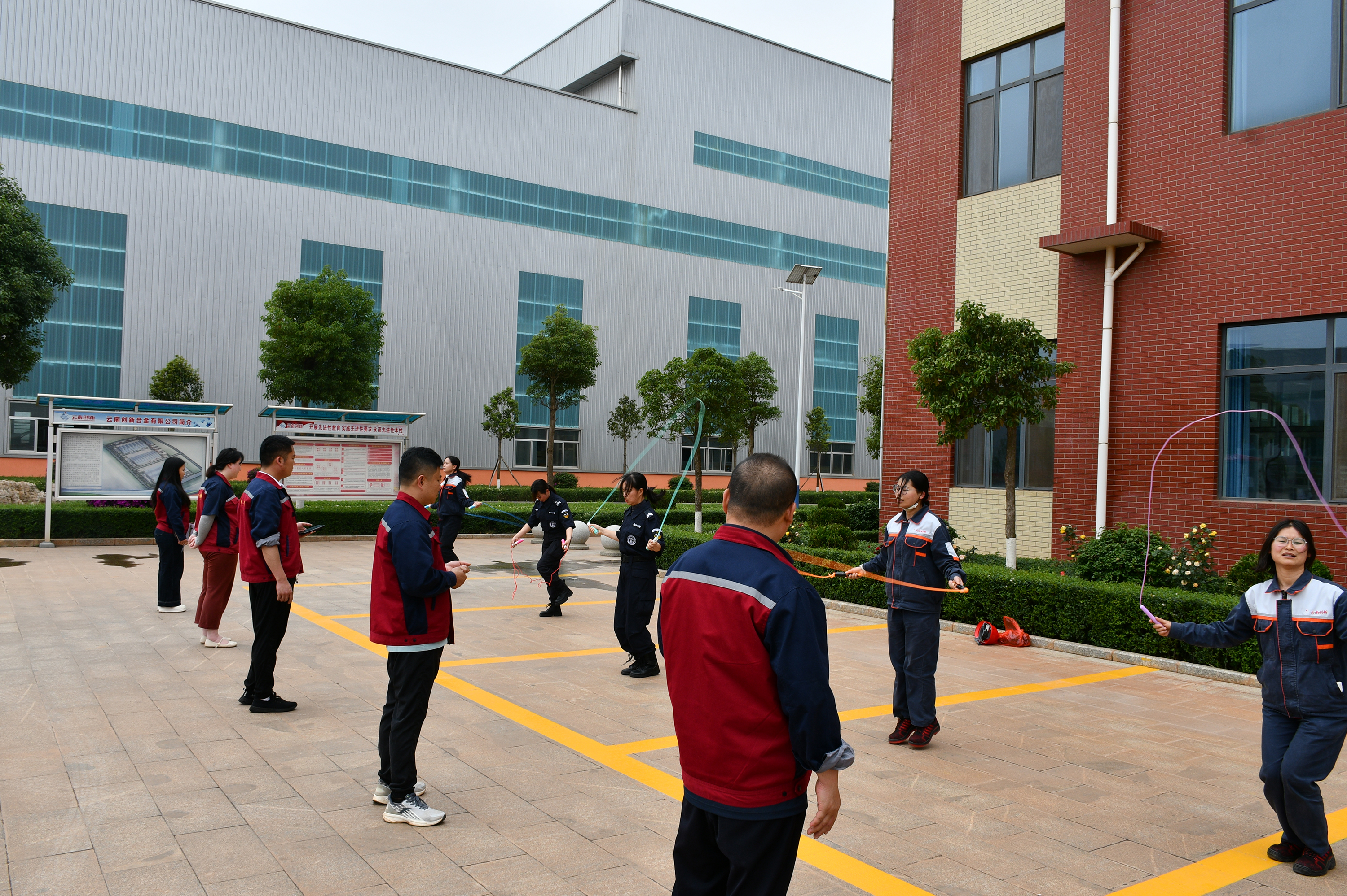 单人跳绳 (2).JPG