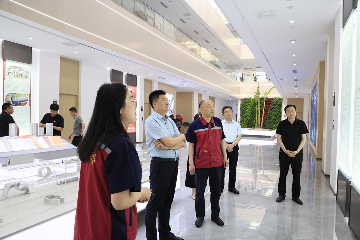 e2e94640-22dd-4fd8-bad6-56eaca0d2be2.jpg