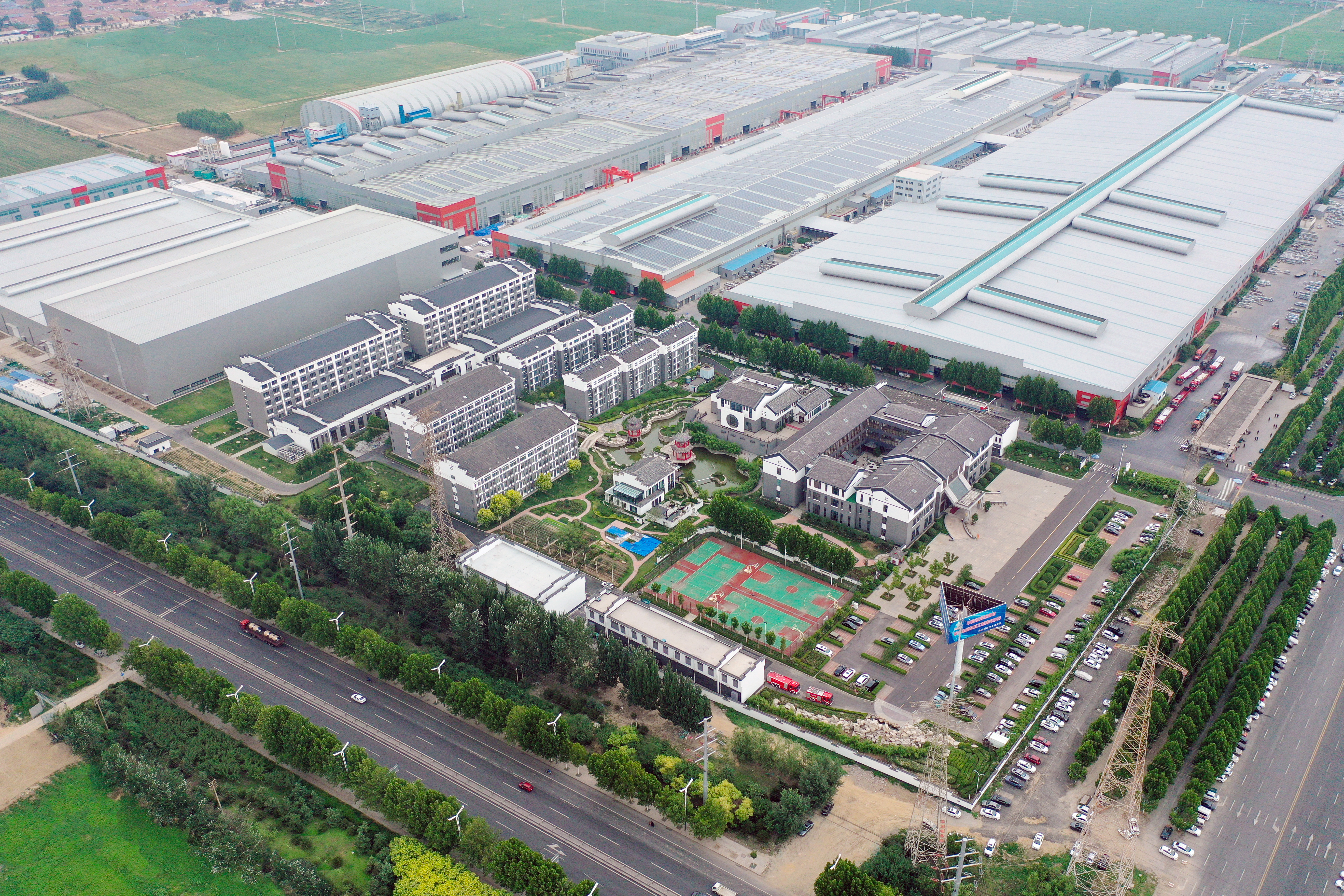 握紧“科技金属”话语权：中国铝材料产业的全球价值链突围战