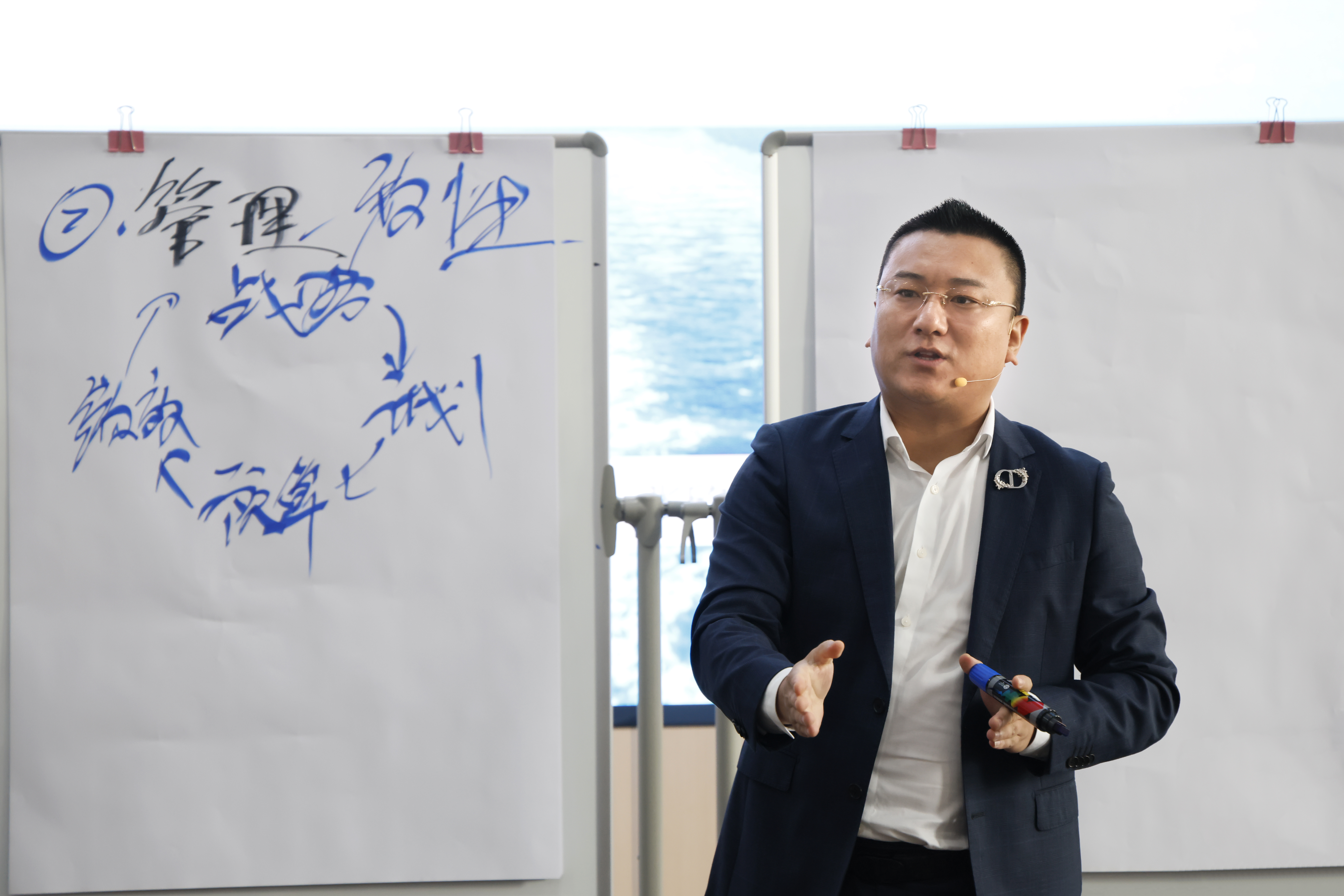 _5II1208.JPG _5II1208.JPG