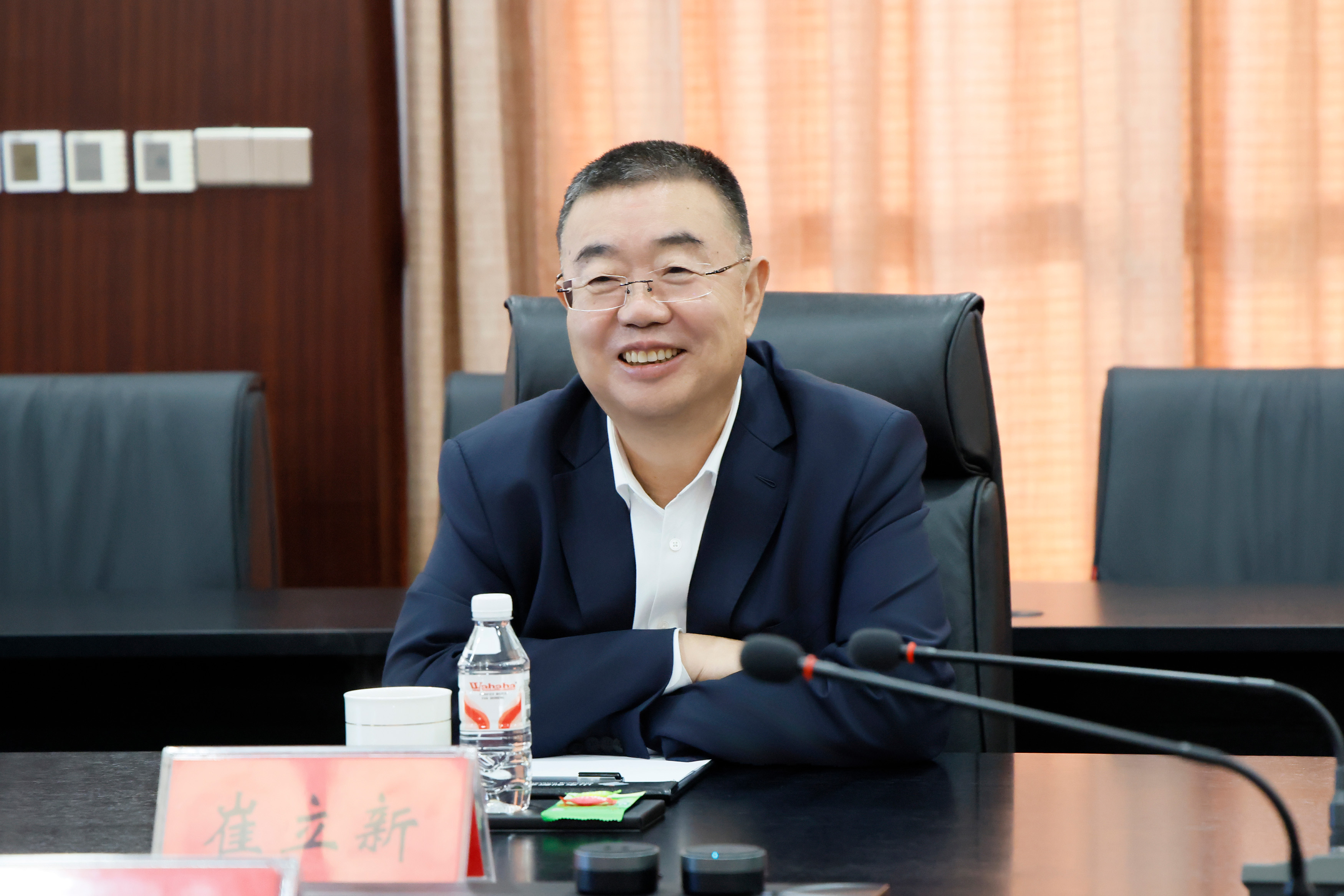 _5II1724_3.jpg _5II1724_3.jpg